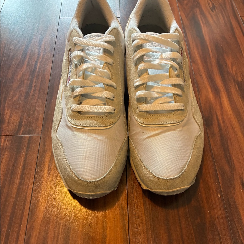 Reebok Men's White Sneakers - Picture 3 of 4